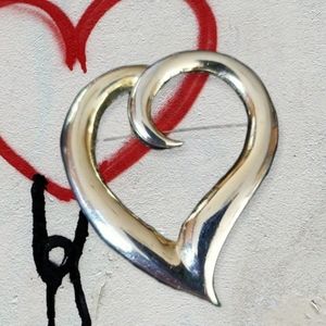 Vintage Mid Century Heart Brooch Gold Tone
